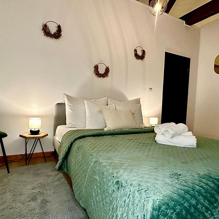 Luxury Suites Stay By Rikas Hotels Антверпен Экстерьер фото
